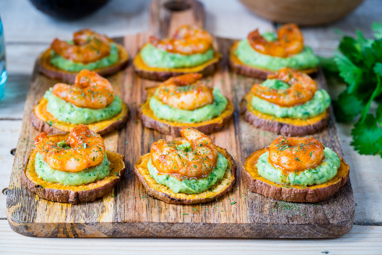 Spicy Shrimp Guacamole Crisps